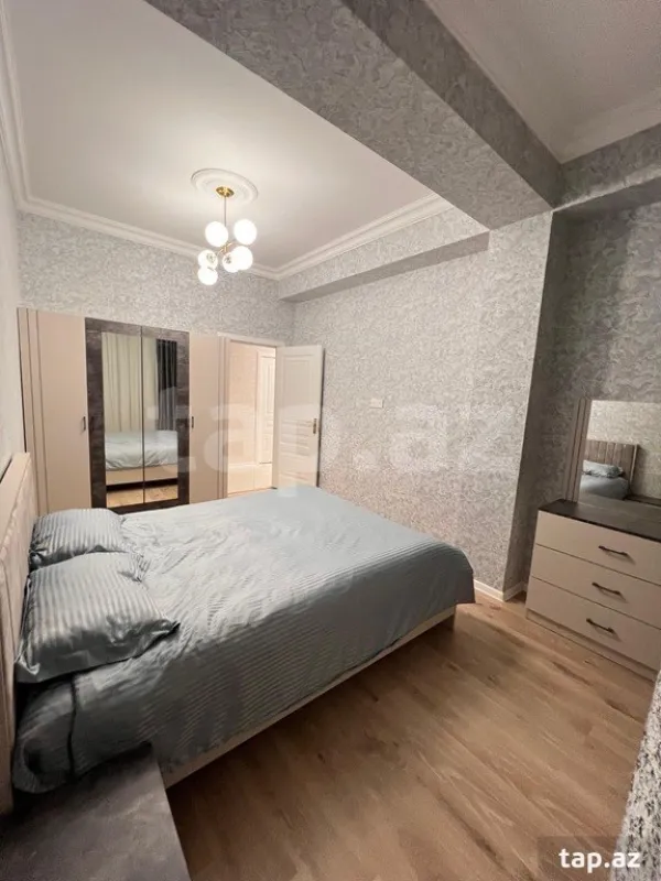 Kirayə verilir 2 otaqlı yeni tikili 90 m²