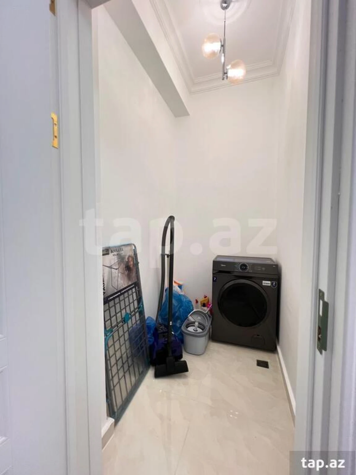 Kirayə verilir 2 otaqlı yeni tikili 90 m²