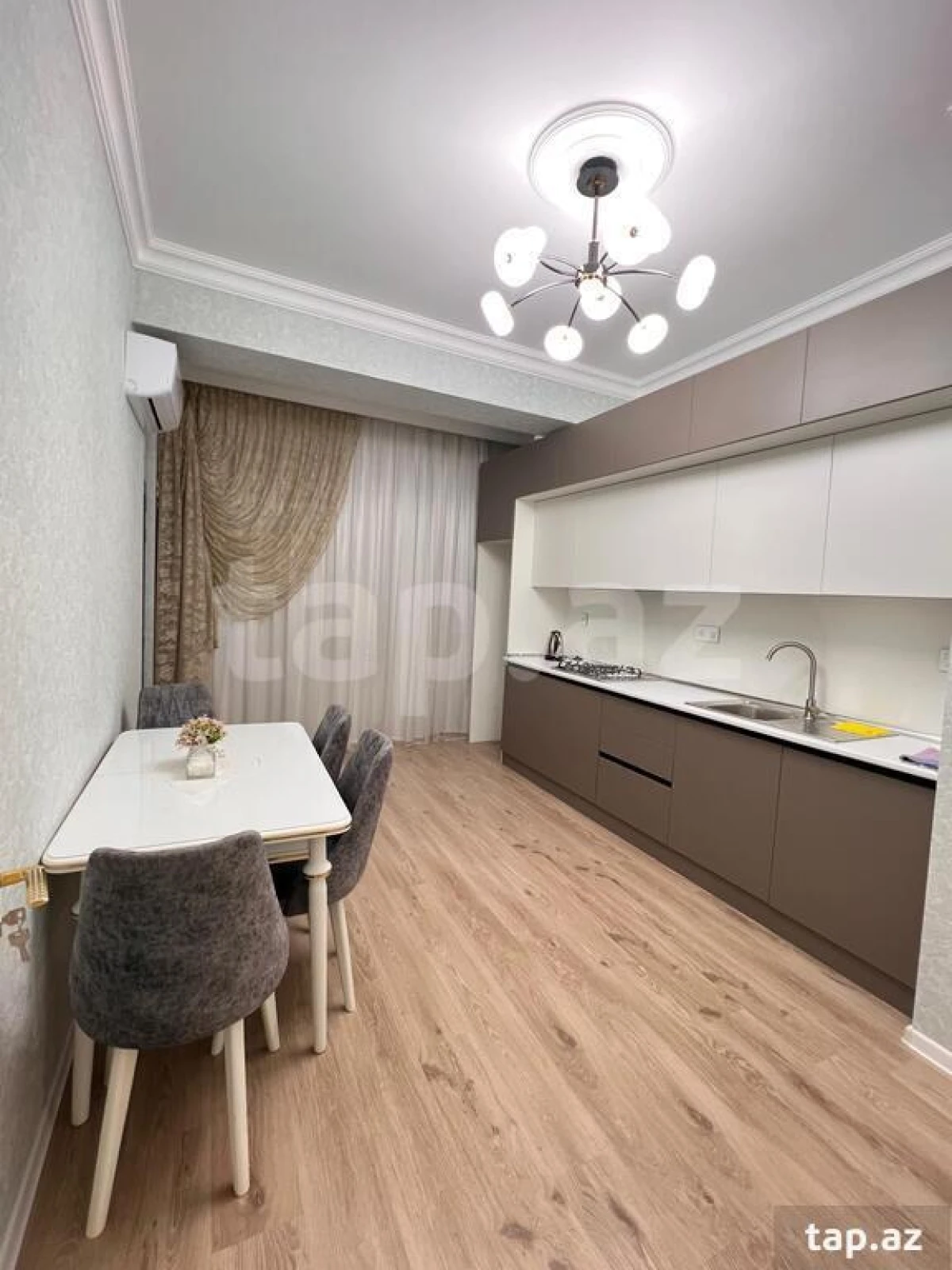 Kirayə verilir 2 otaqlı yeni tikili 90 m²