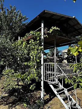 Satılır 5 otaqlı həyət evi