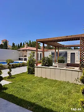 Satılır 5 otaqlı həyət evi