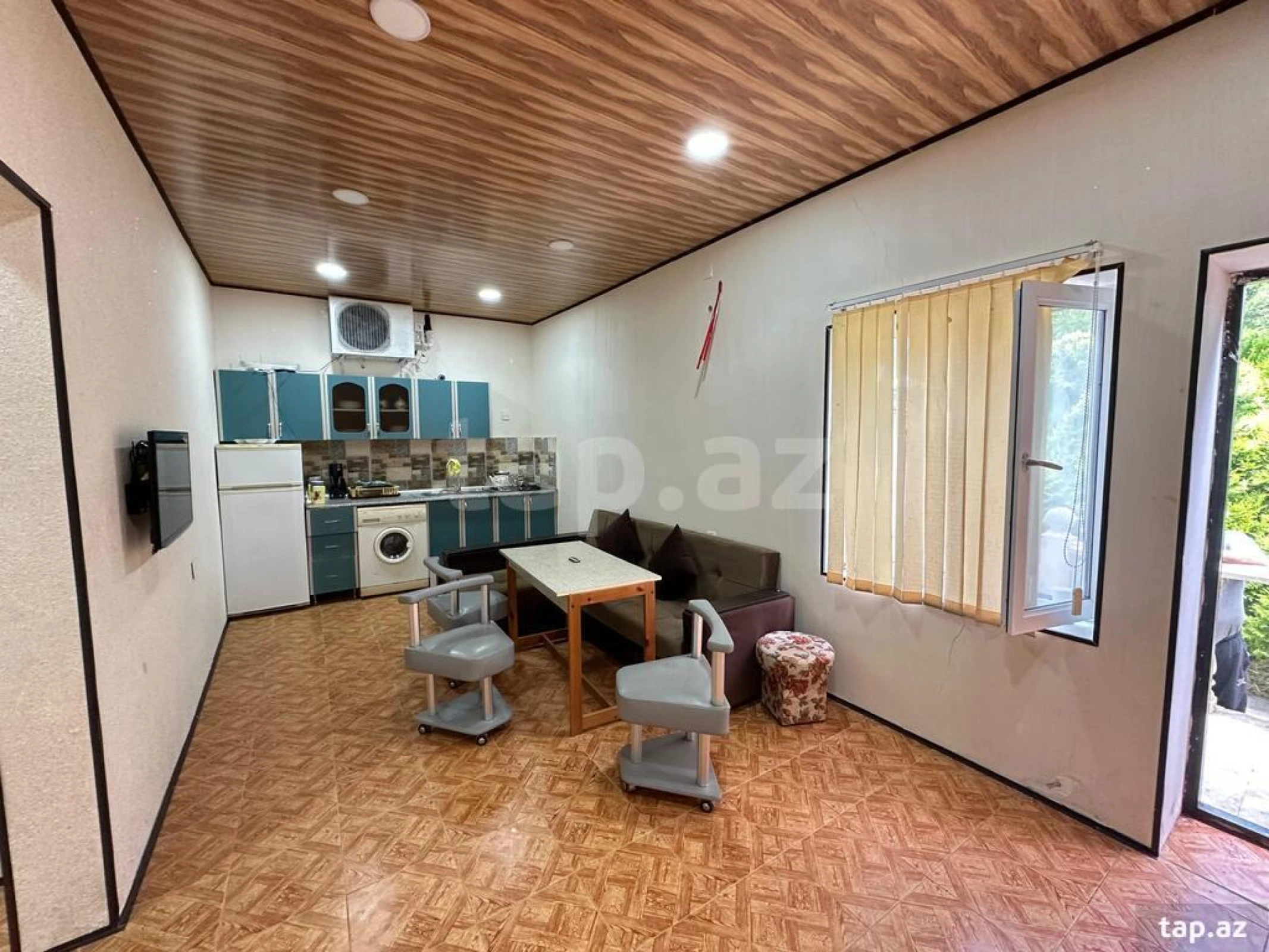 Kirayə verilir 4 otaqlı həyət evi