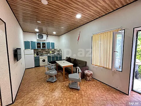 Kirayə verilir 4 otaqlı həyət evi