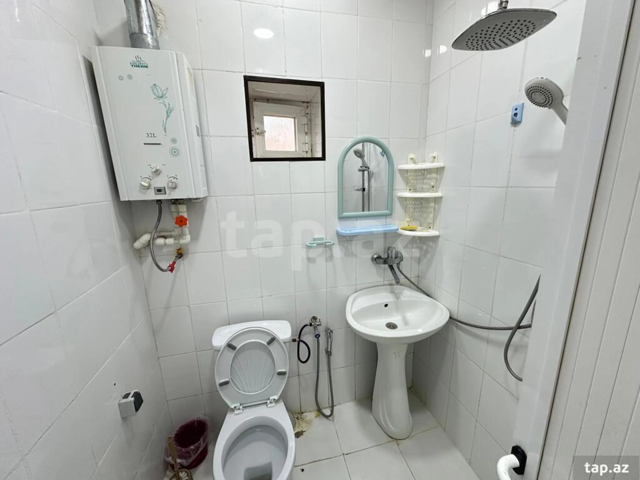 Kirayə verilir 4 otaqlı həyət evi