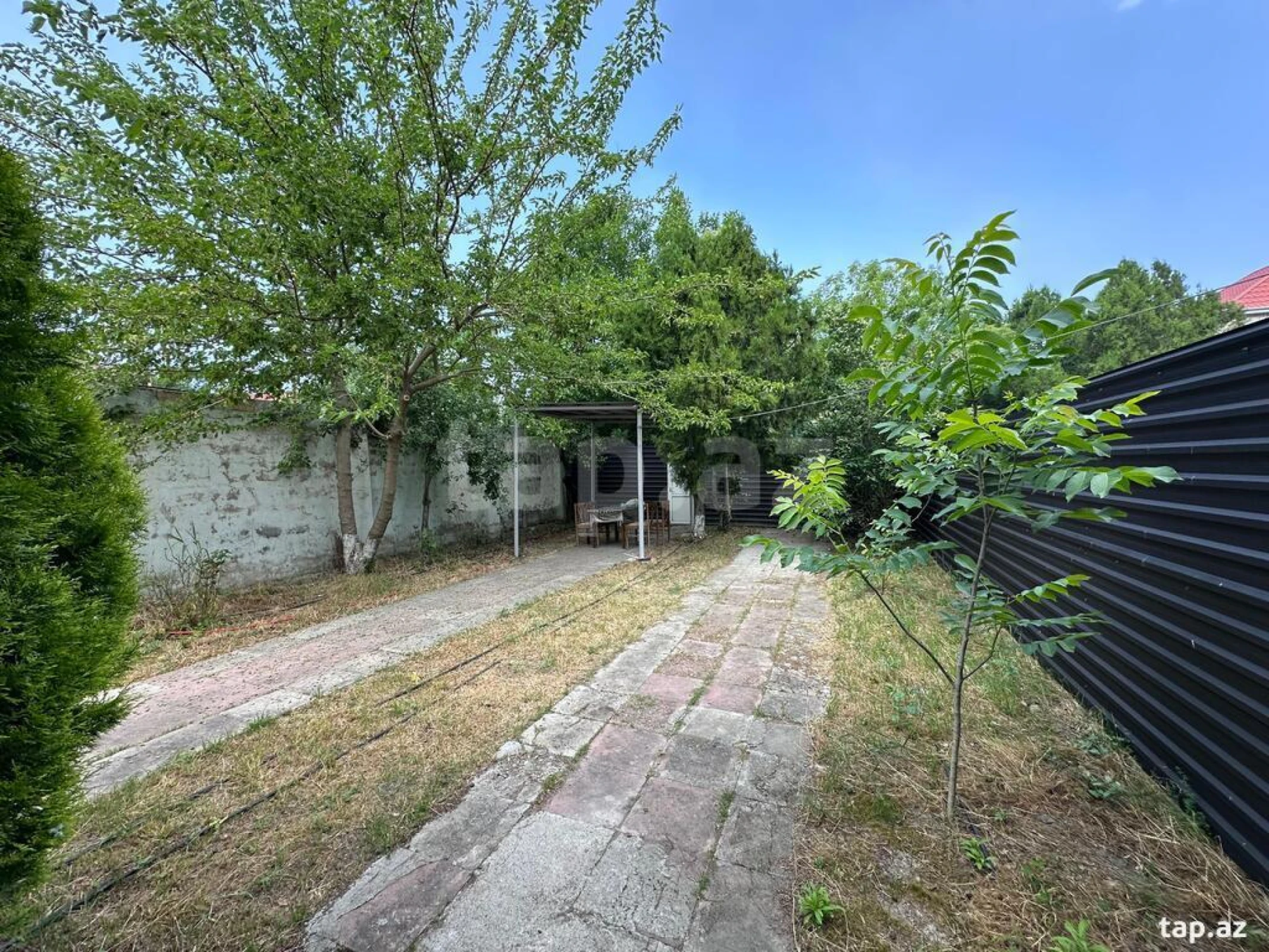 Kirayə verilir 4 otaqlı həyət evi