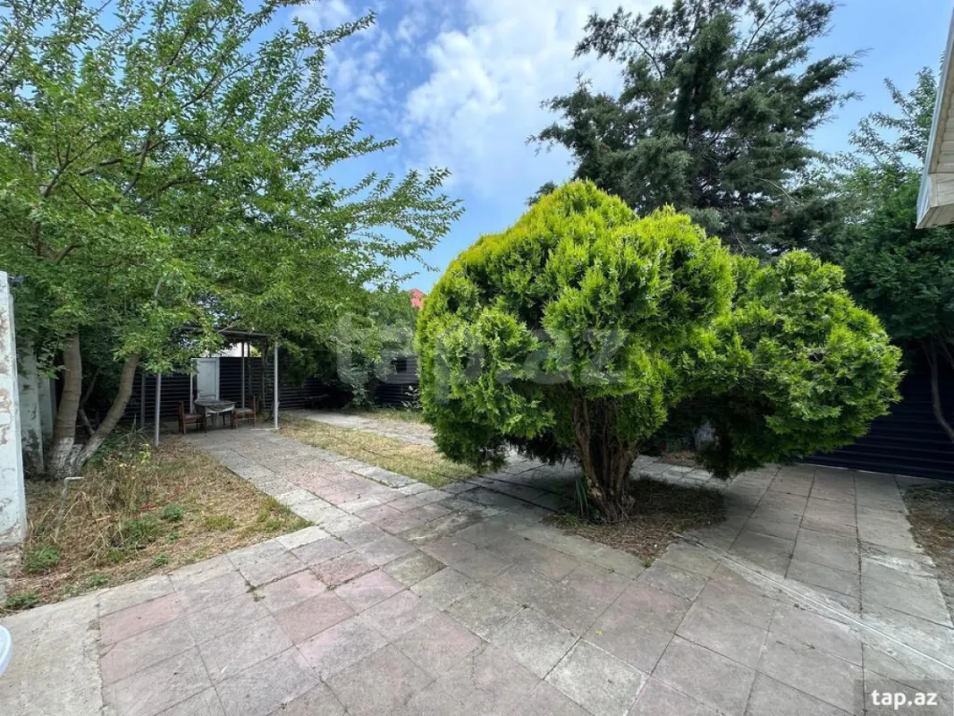 Kirayə verilir 4 otaqlı həyət evi