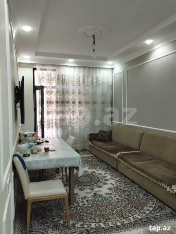Satılır 3 otaqlı yeni tikili 74 m²
