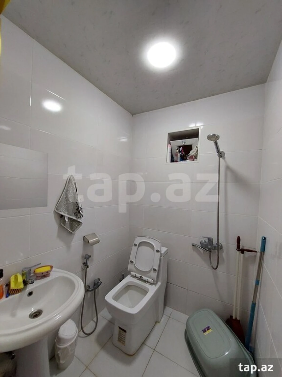 Satılır 3 otaqlı həyət evi