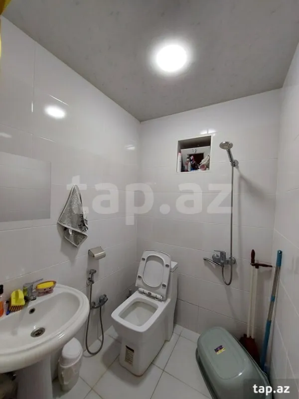 Satılır 3 otaqlı həyət evi