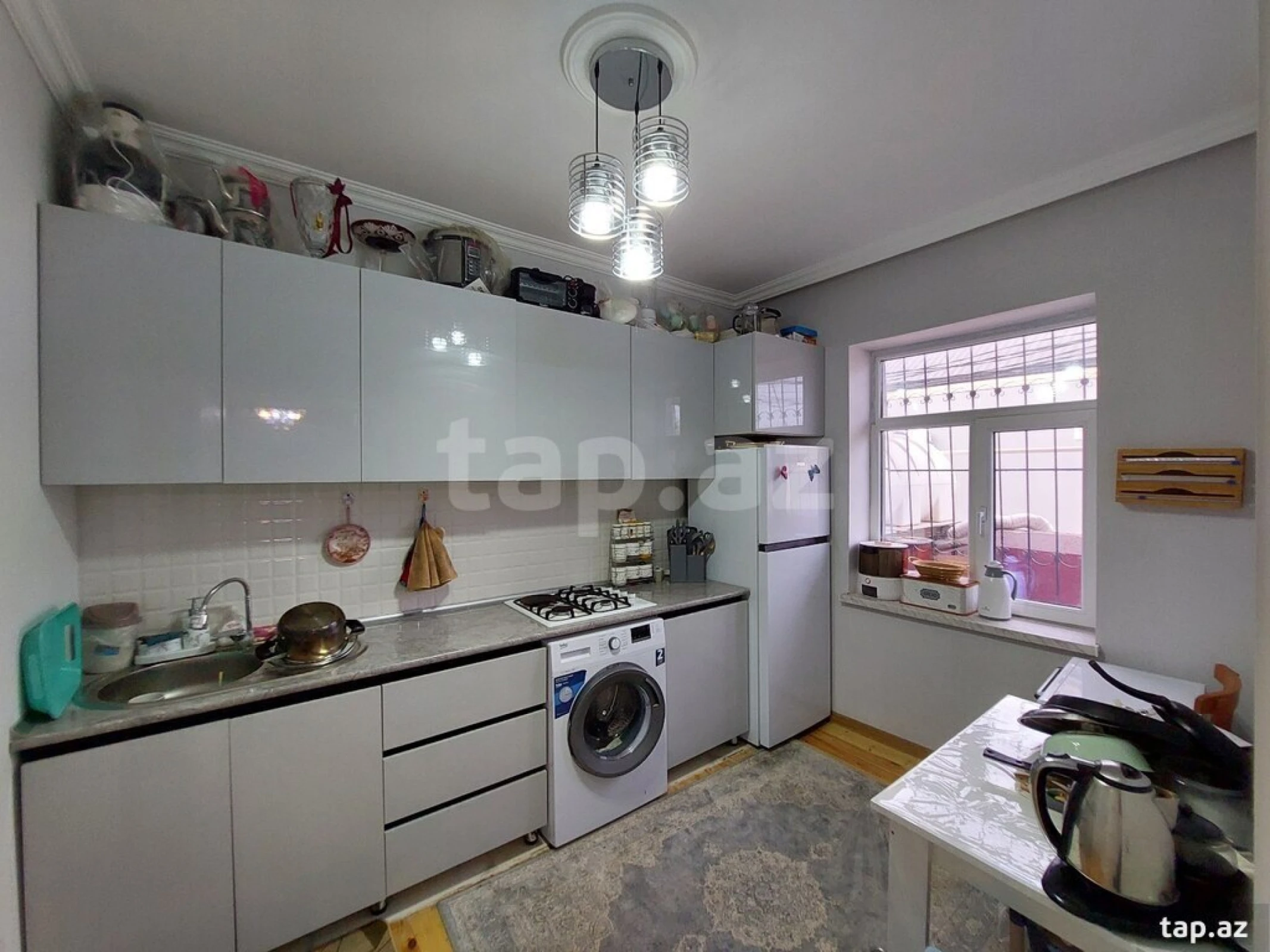 Satılır 3 otaqlı həyət evi