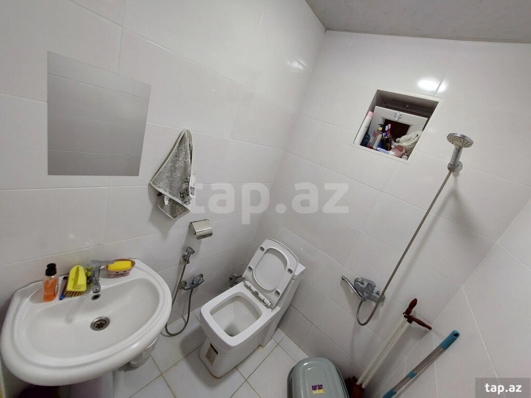 Satılır 3 otaqlı həyət evi