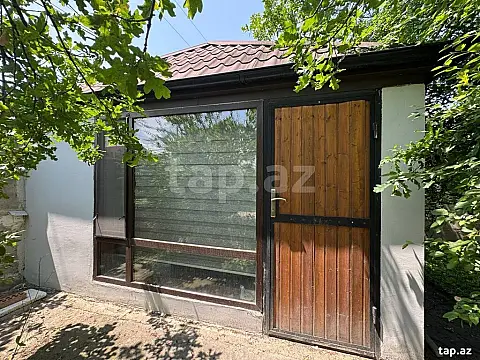 Satılır 5 otaqlı həyət evi