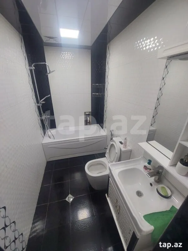 Kirayə verilir 3 otaqlı yeni tikili 86 m²