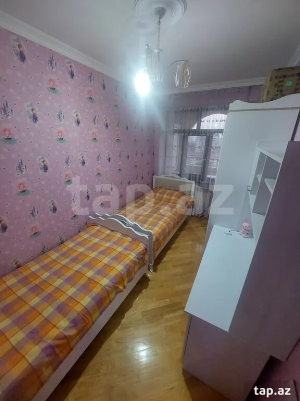 Kirayə verilir 3 otaqlı yeni tikili 86 m²