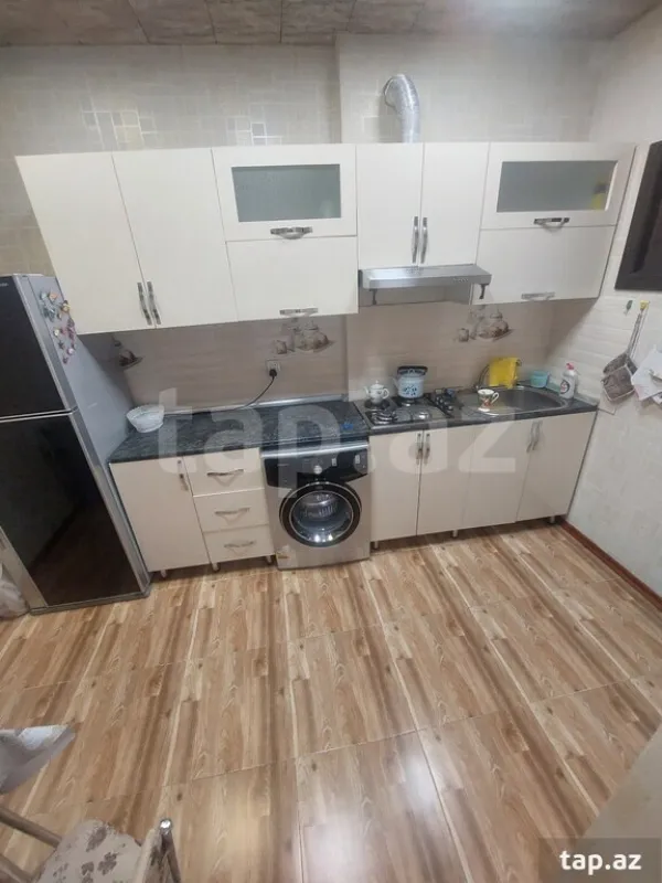 Kirayə verilir 3 otaqlı yeni tikili 86 m²