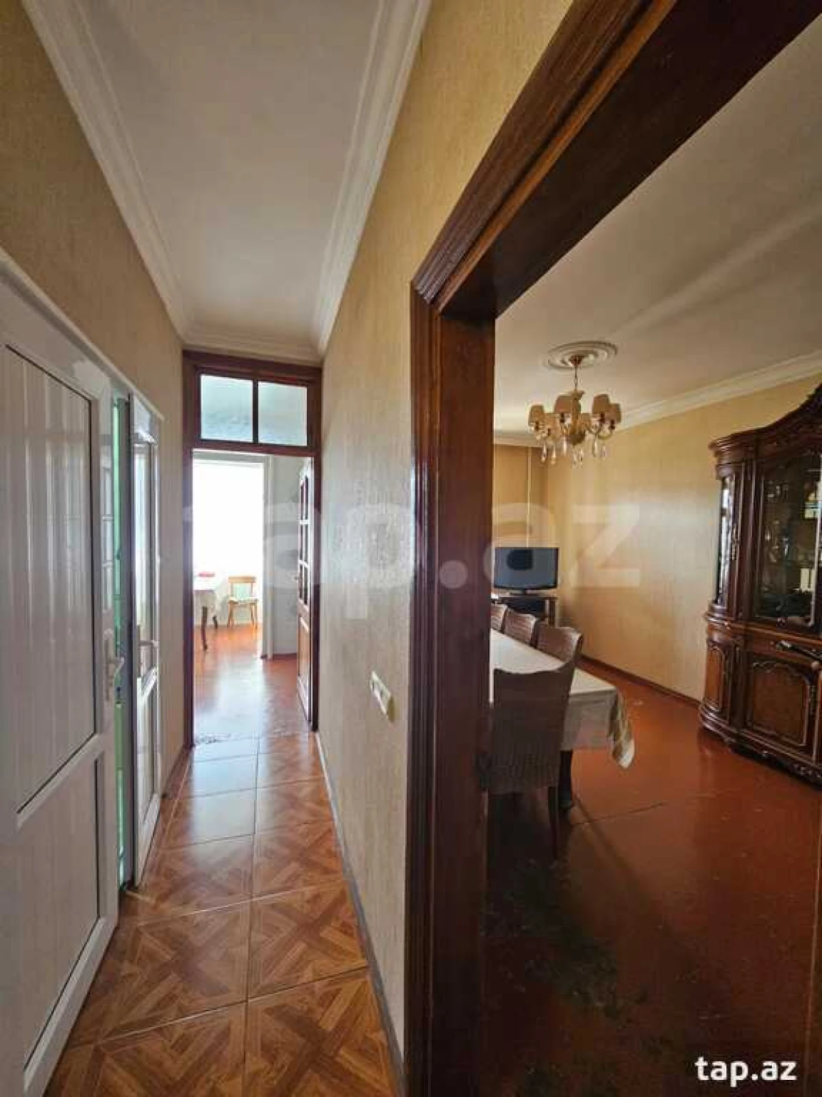 Satılır 4 otaqlı mənzil 115 m²