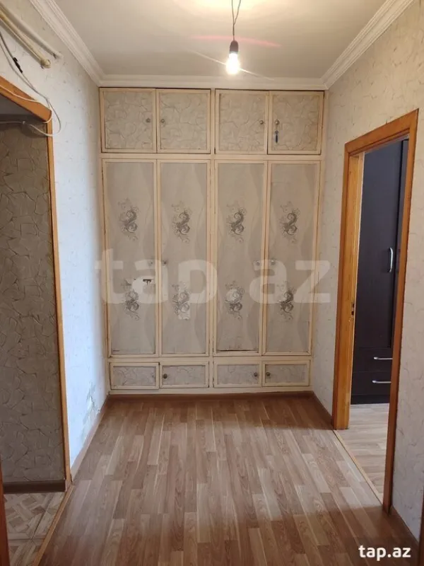Satılır 2 otaqlı mənzil 52 m²