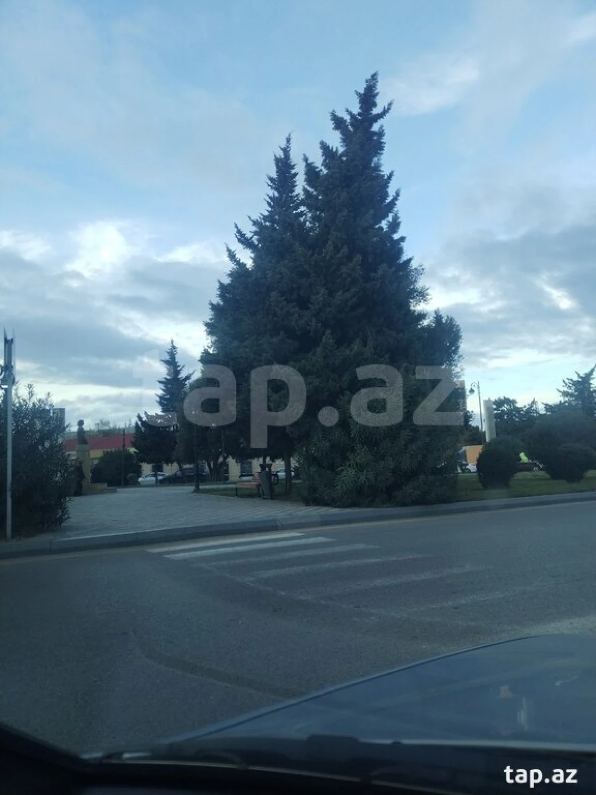 Satılır 2 otaqlı mənzil 52 m²