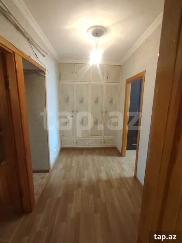 Satılır 2 otaqlı mənzil 52 m²