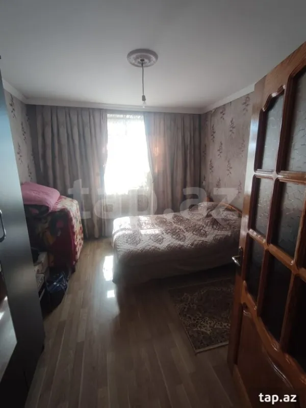 Satılır 2 otaqlı mənzil 52 m²