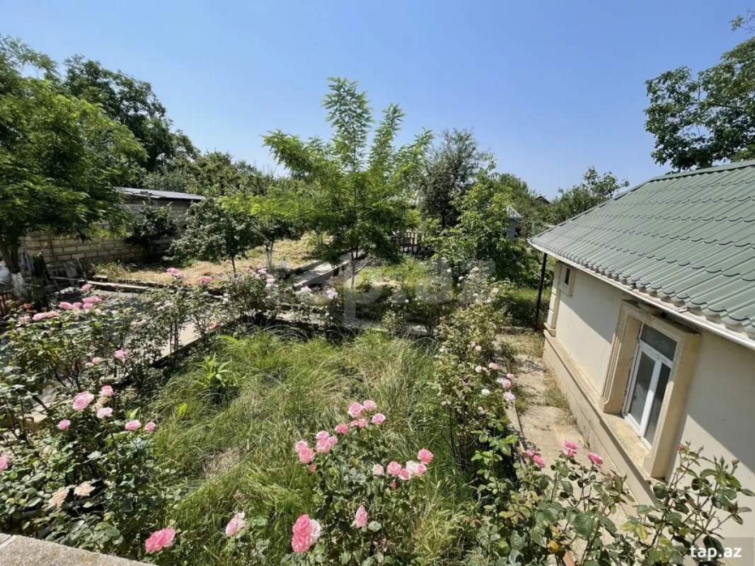 Kirayə verilir 6 otaqlı həyət evi