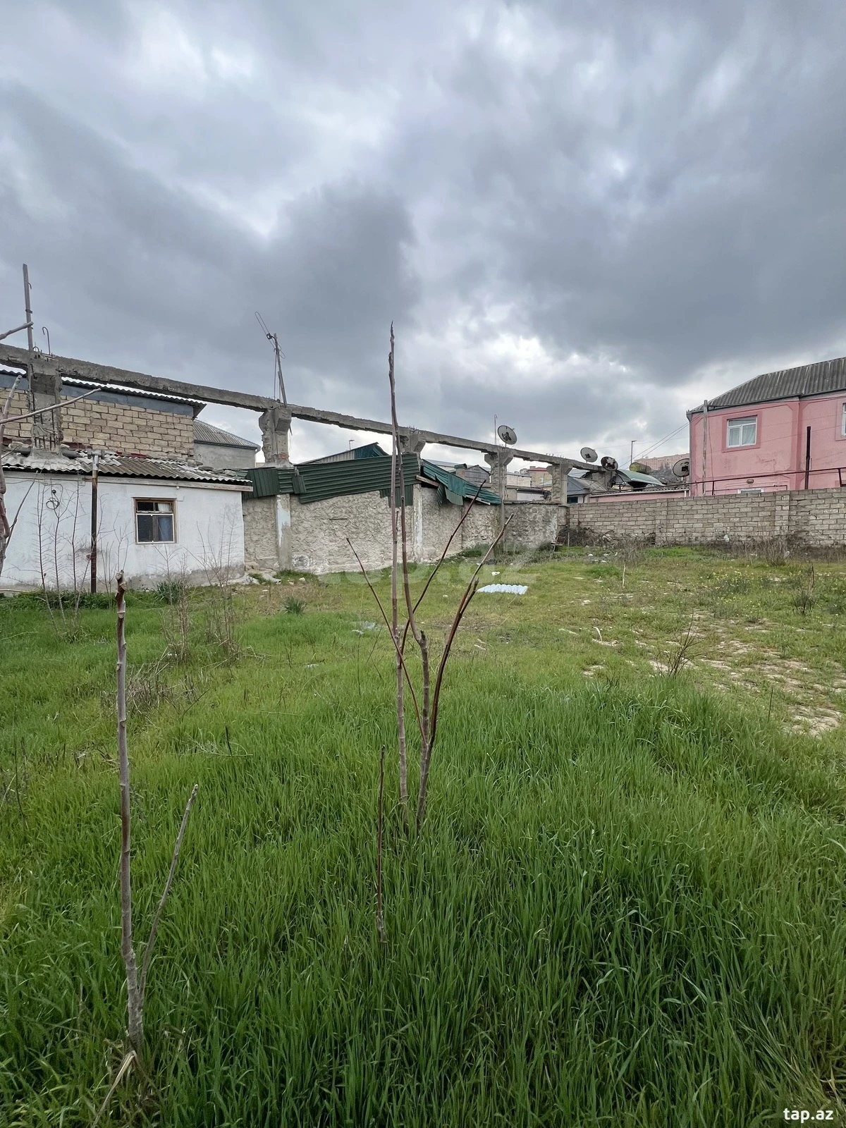 Satılır torpaq sahəsi