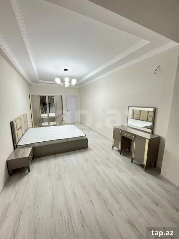 Satılır 2 otaqlı yeni tikili 77 m²