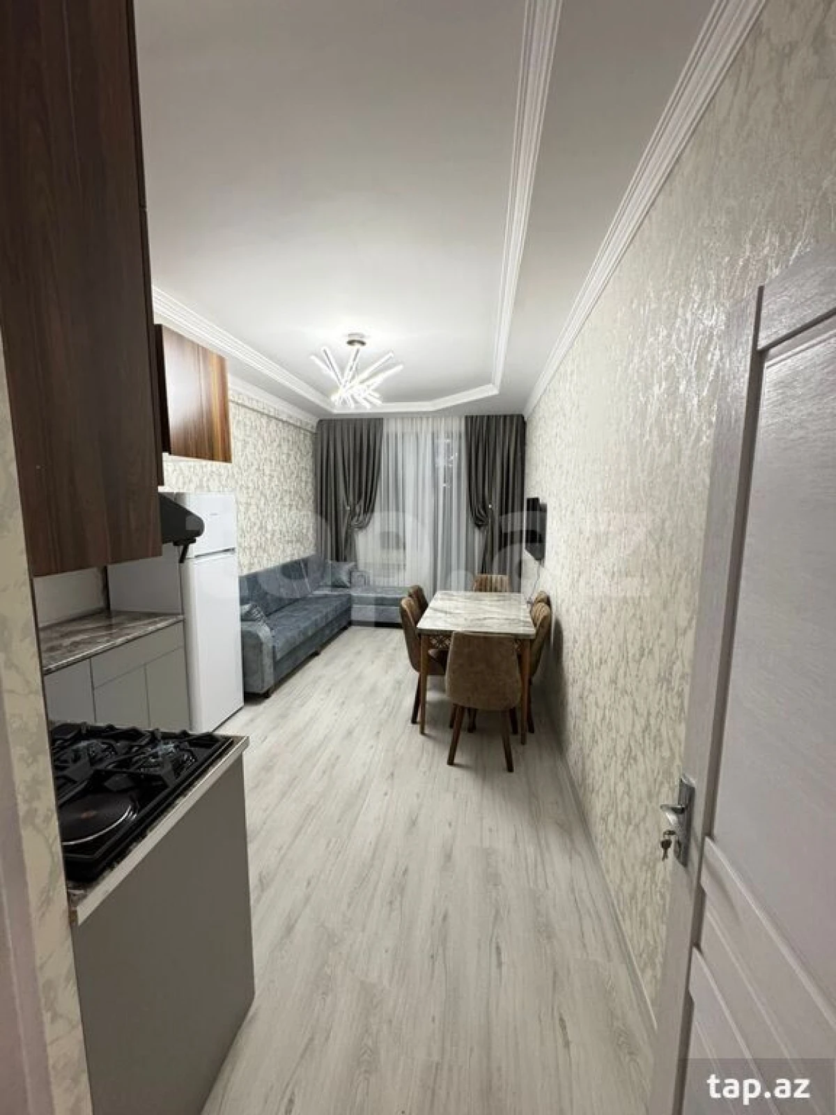 Satılır 2 otaqlı yeni tikili 77 m²