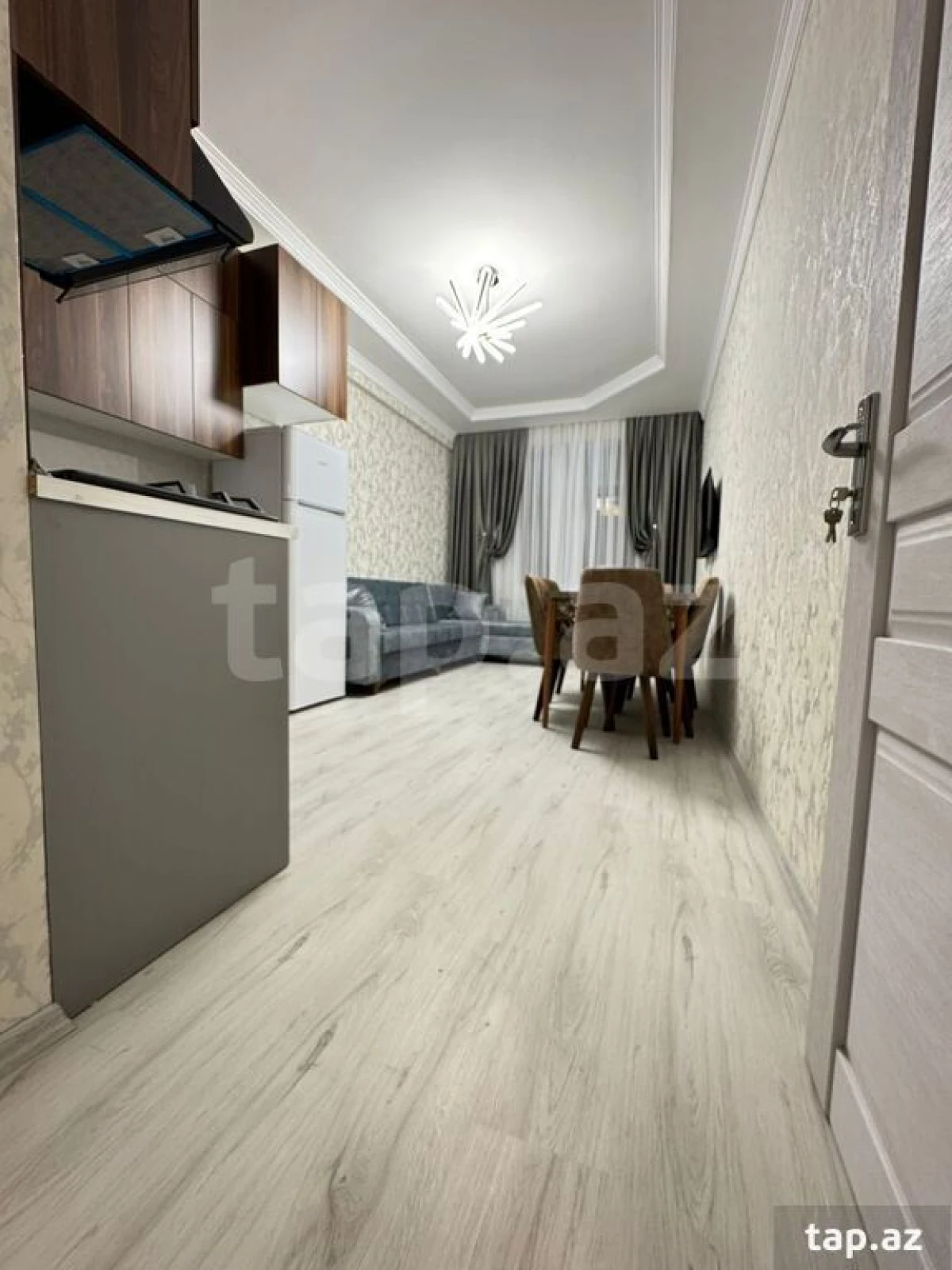 Satılır 2 otaqlı yeni tikili 77 m²