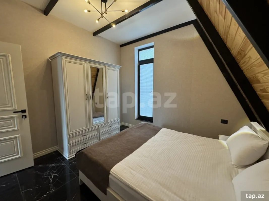 Kirayə verilir 4 otaqlı həyət evi