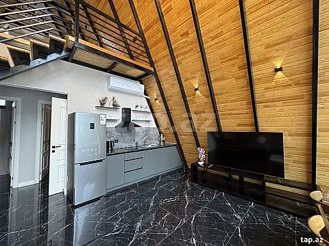 Kirayə verilir 4 otaqlı həyət evi