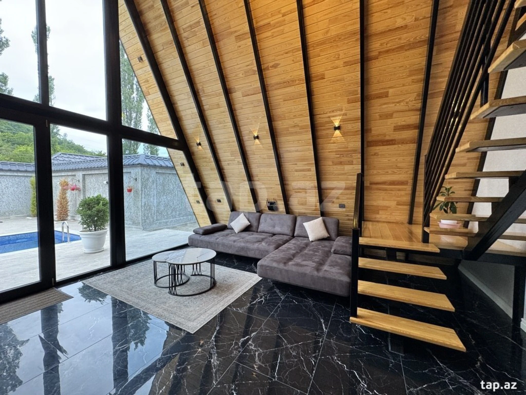 Kirayə verilir 4 otaqlı həyət evi