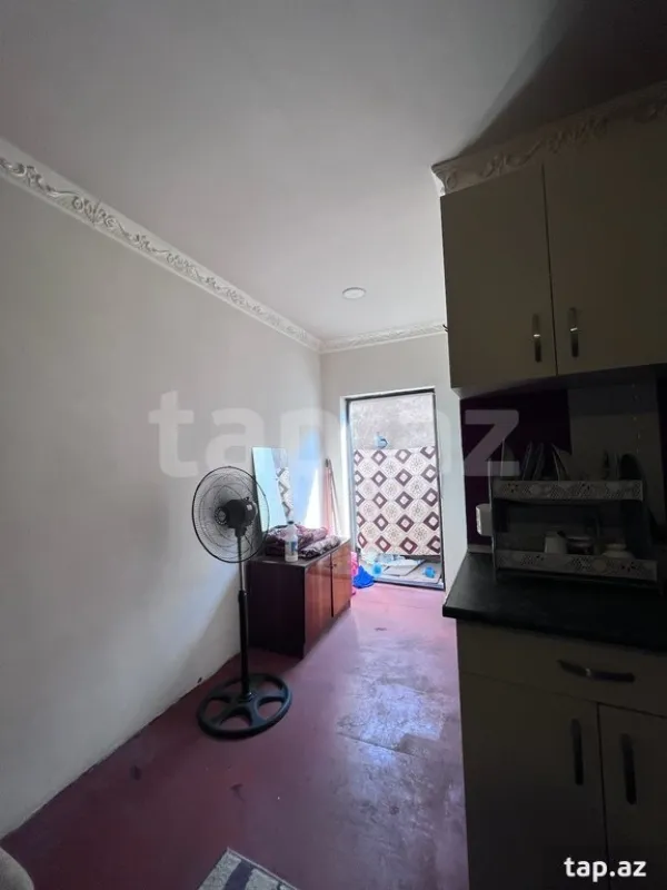 Kirayə verilir 2 otaqlı həyət evi
