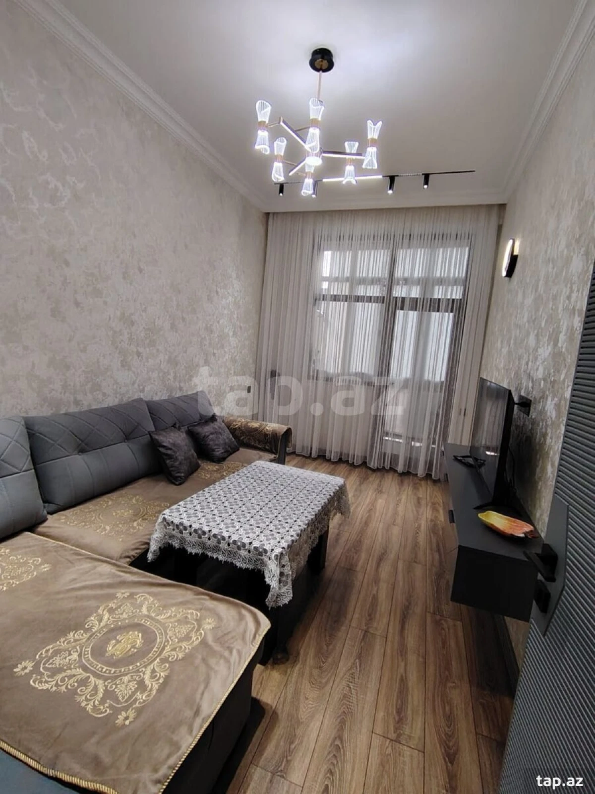 Kirayə verilir 2 otaqlı yeni tikili 50 m²