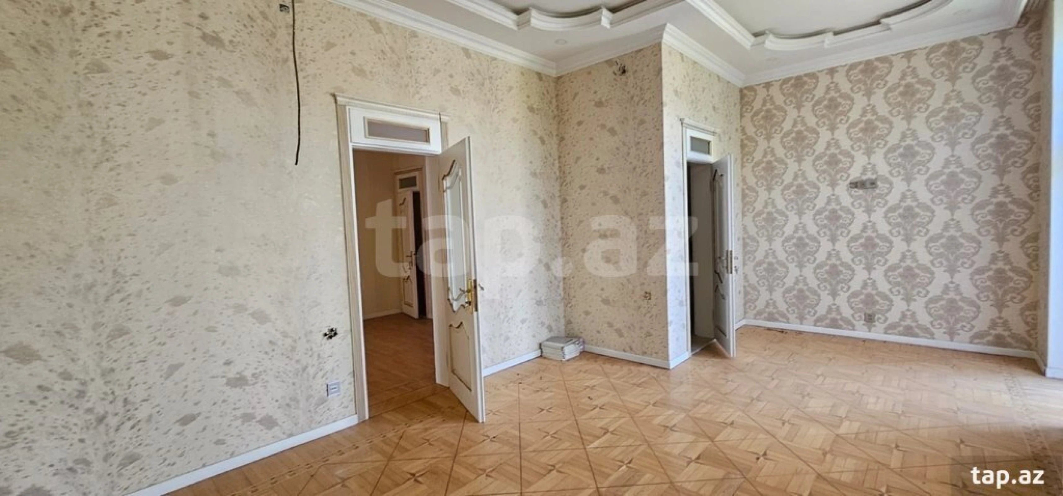 Kirayə verilir 9 otaqlı həyət evi 600 m²
