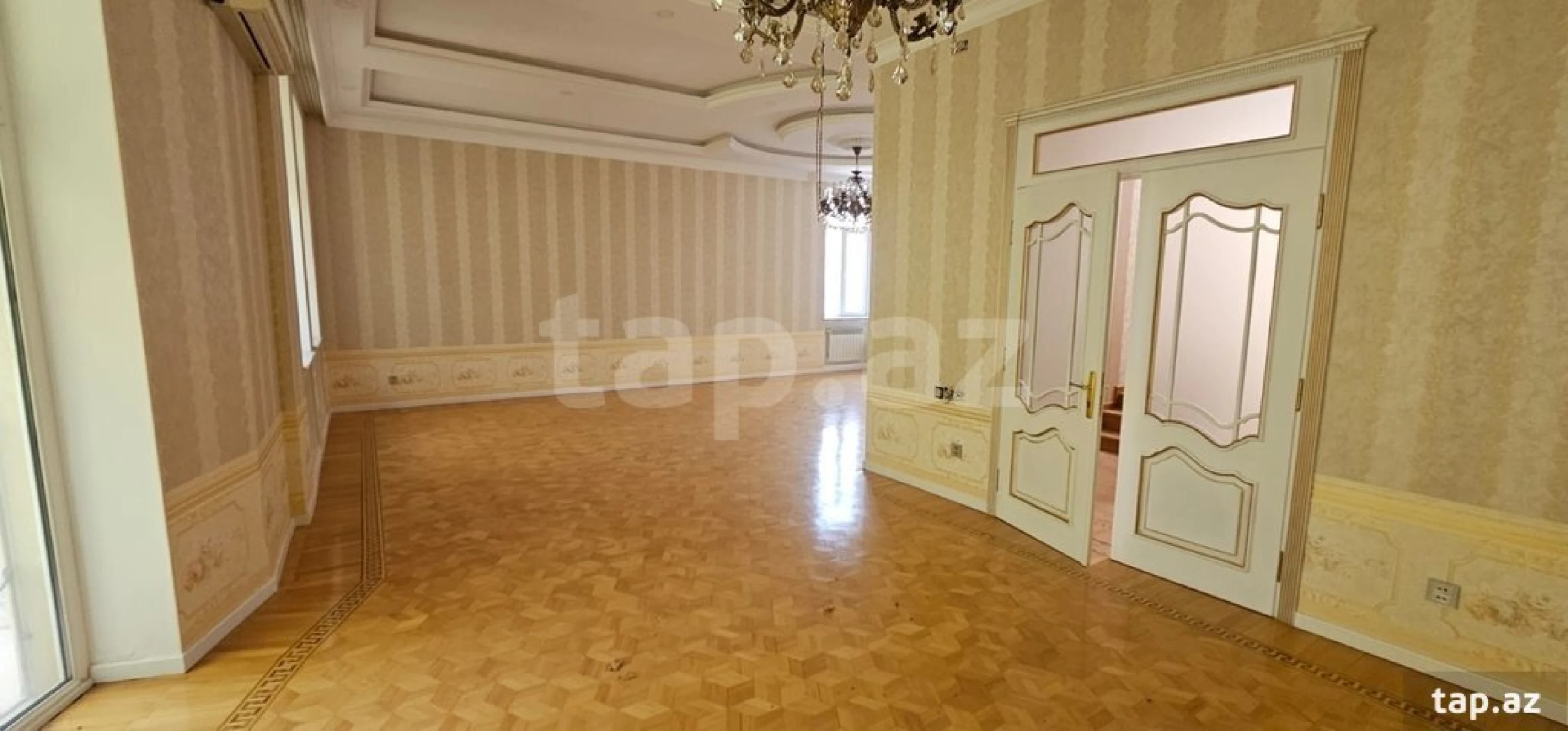 Kirayə verilir 9 otaqlı həyət evi 600 m²