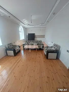 Satılır 6 otaqlı həyət evi