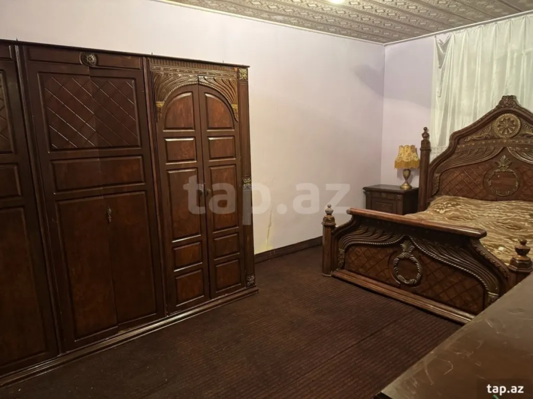 Kirayə verilir 3 otaqlı həyət evi