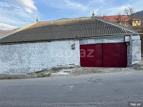 Kirayə verilir 3 otaqlı həyət evi