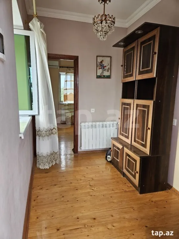 Kirayə verilir 5 otaqlı həyət evi