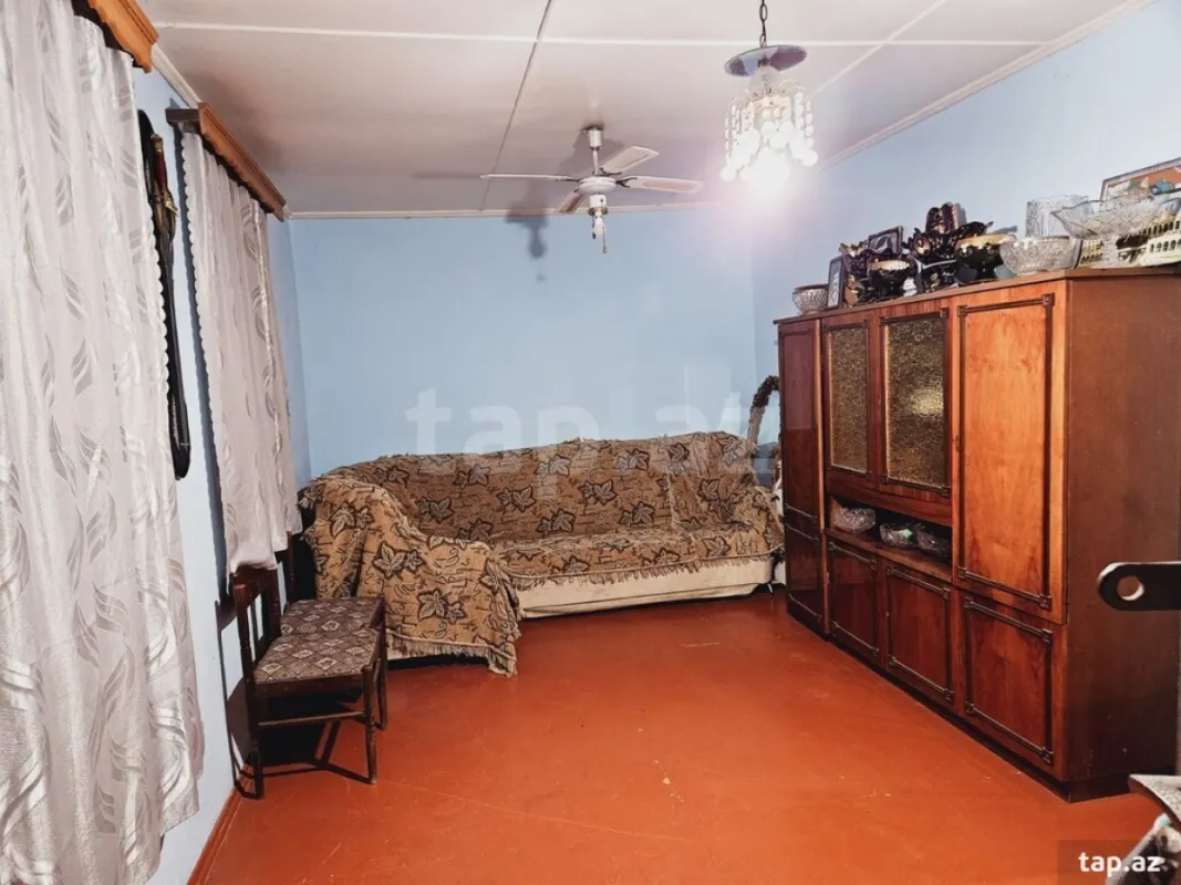 Kirayə verilir 5 otaqlı həyət evi