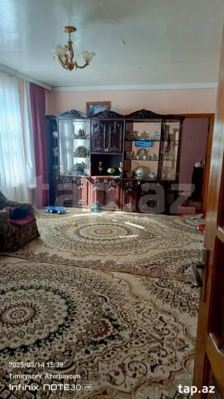 Satılır 4 otaqlı həyət evi