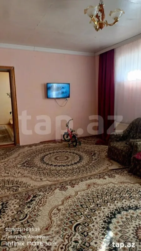 Satılır 4 otaqlı həyət evi