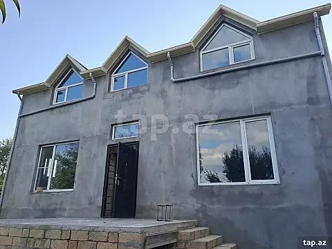 Satılır 6 otaqlı həyət evi 280 m² — Şəki 6 otaq 280.00 m²