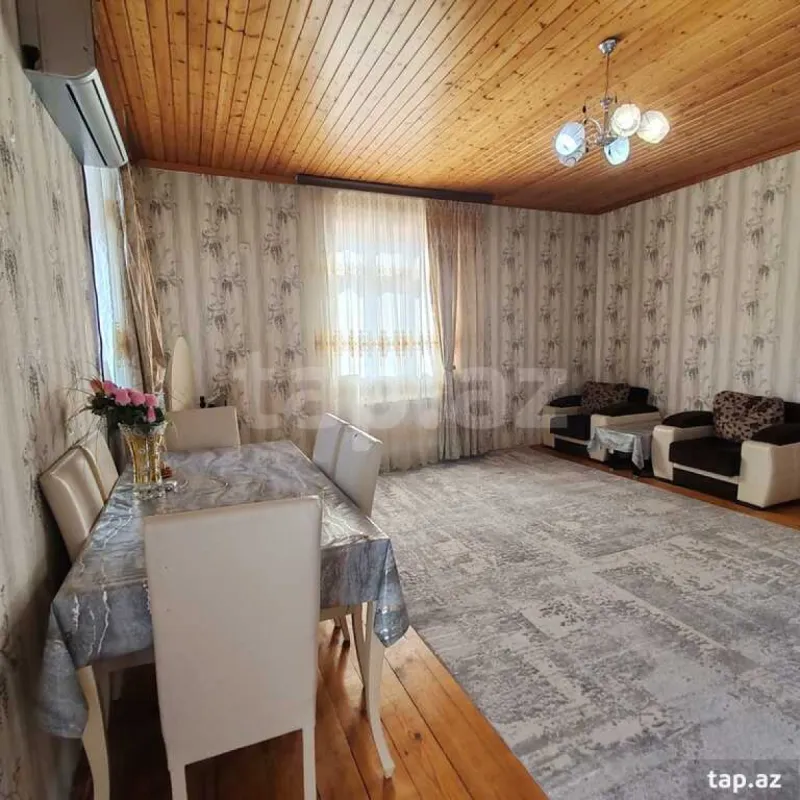 Satılır 4 otaqlı həyət evi