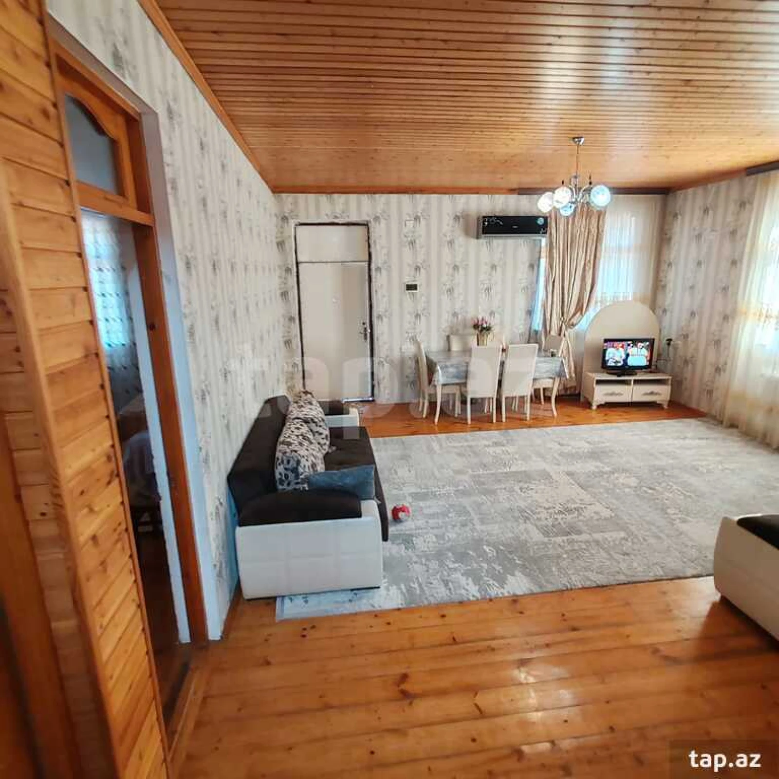 Satılır 4 otaqlı həyət evi