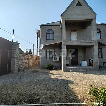 Satılır 4 otaqlı həyət evi