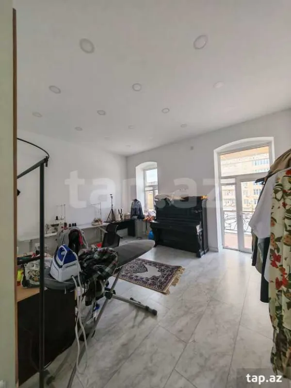 Kirayə verilir 3 otaqlı mənzil 80 m²