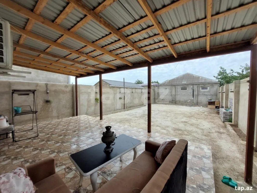Satılır 3 otaqlı həyət evi