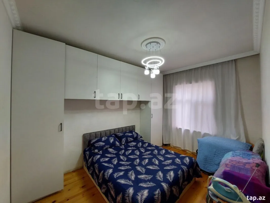 Satılır 3 otaqlı həyət evi